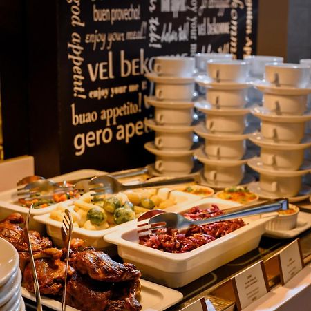 Hotel Kristaly Imperial 터터 외부 사진